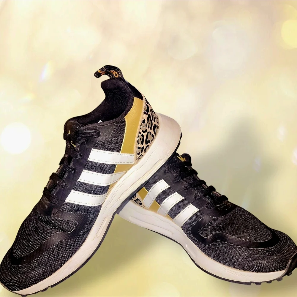 Adidas Original Multix Women's H01900 - Picture 4 of 9